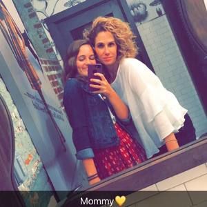 Meet your Posher, Hettie